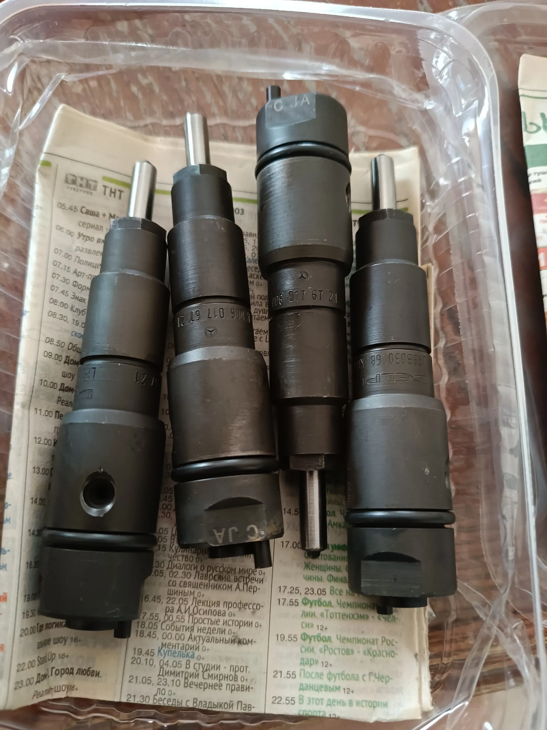 Форсунка двигателя OM904LA/906LA Delphi Mercedes-Benz