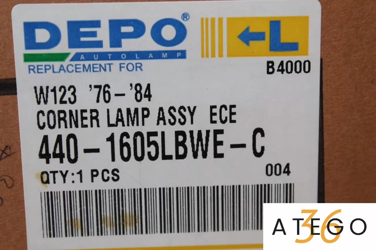 Фонарь указателя поворота белый W123 76-84