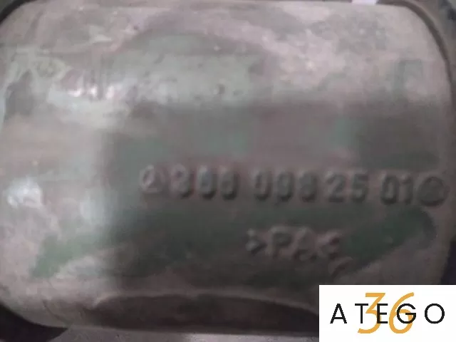 Впускной коллектор Mercedes 814 OM364LA турбины