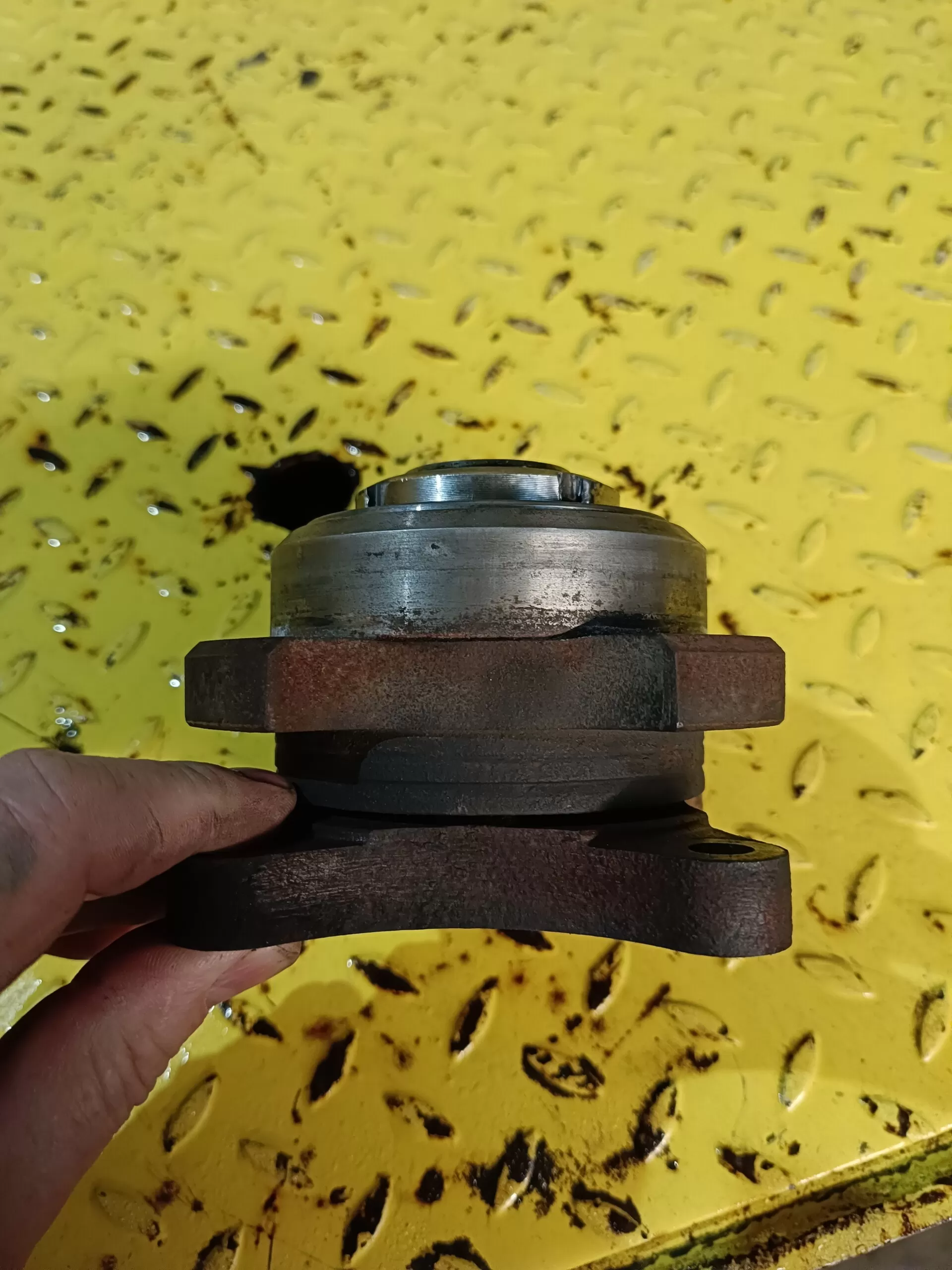 20810755 ступица вискомуфты Вольво FH