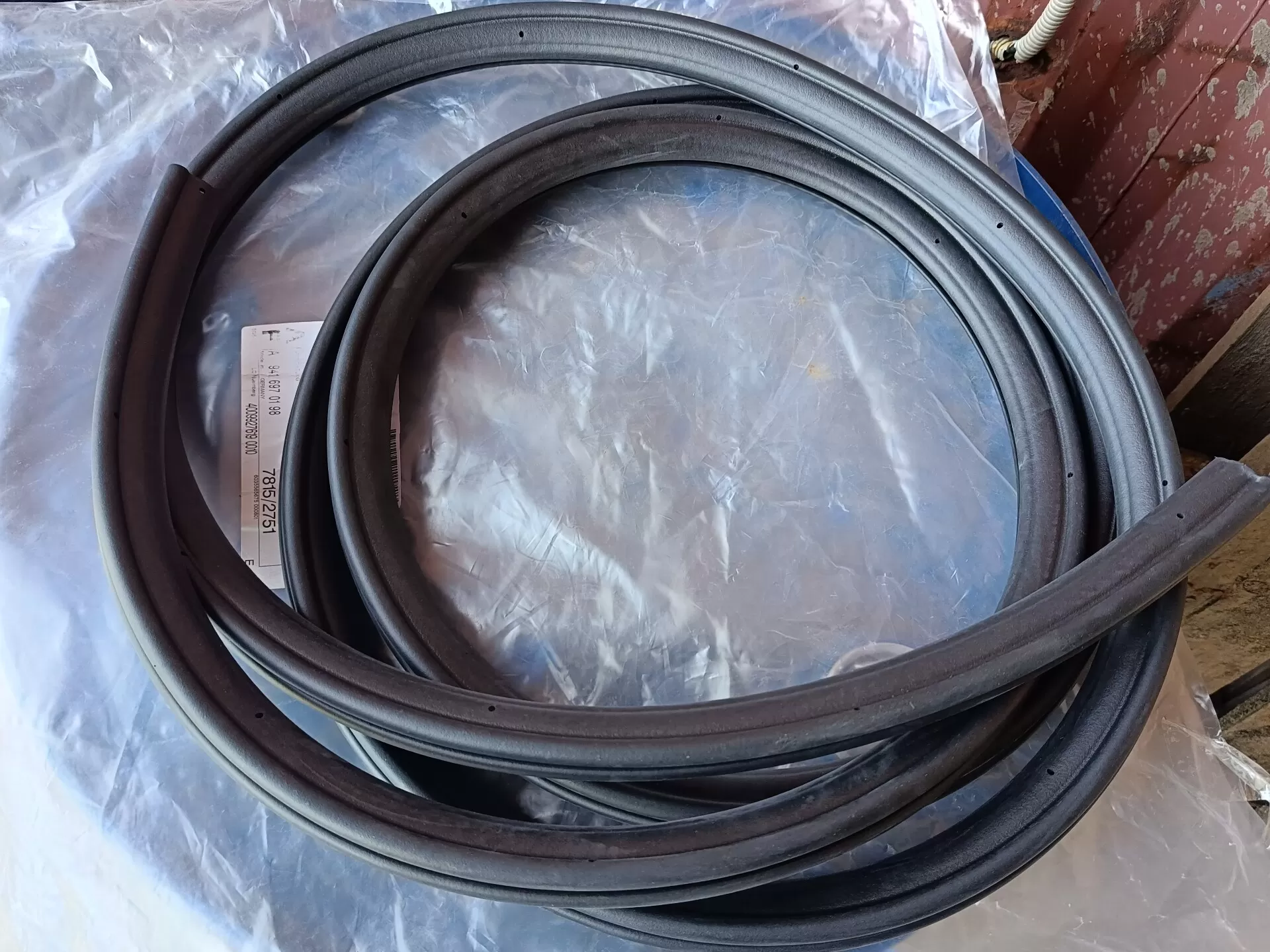 уплотнитель двери