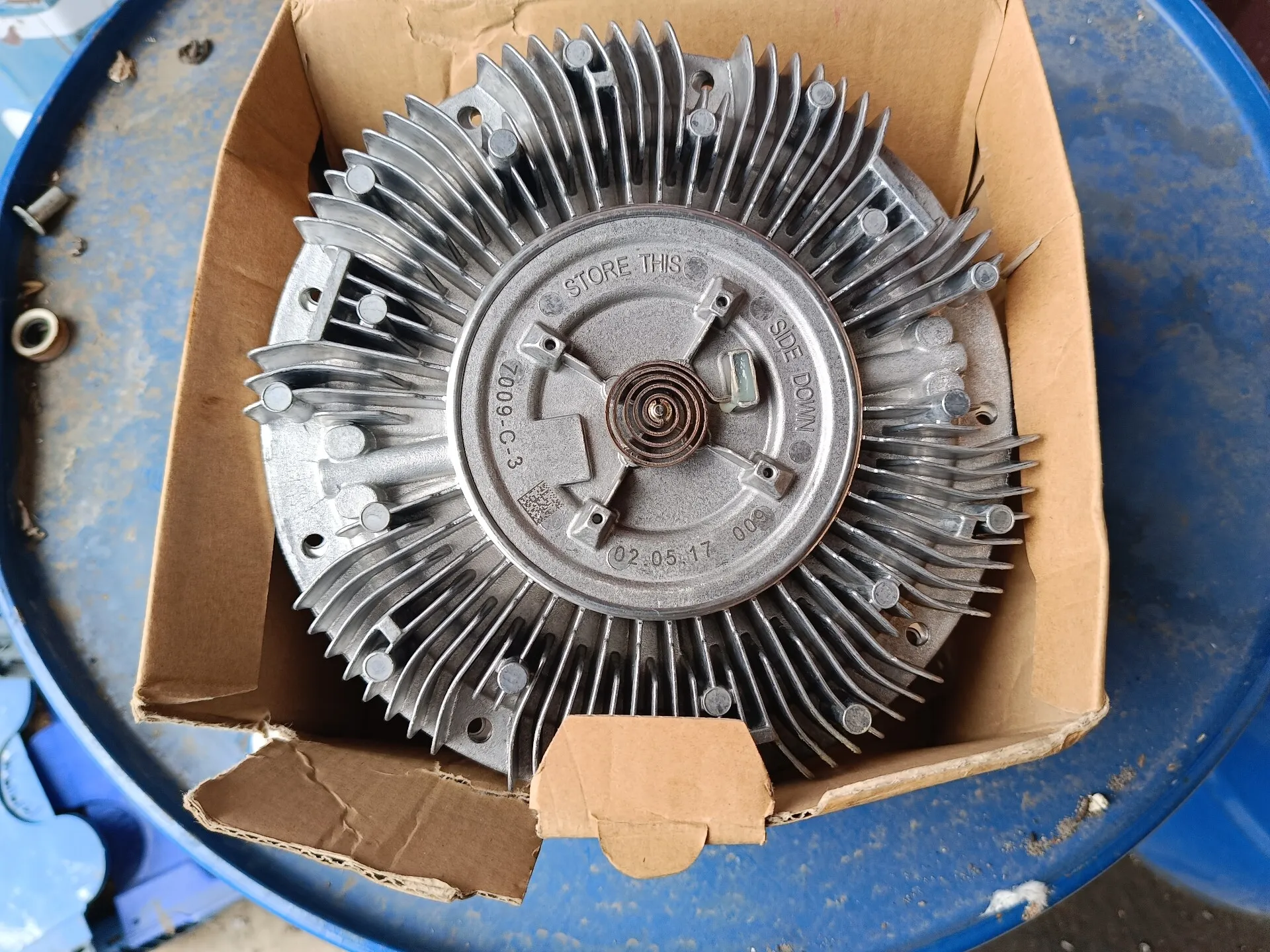 вискомуфта вентилятора двигателя OM906LA/OM926LAV