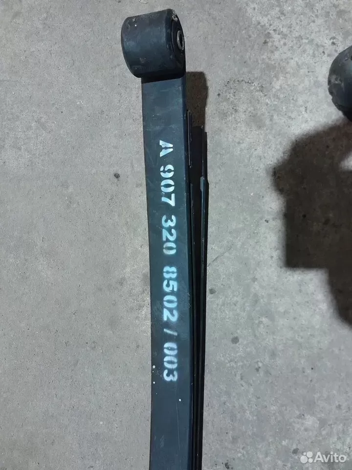 Рессора задняя трехлистовая 9073208502