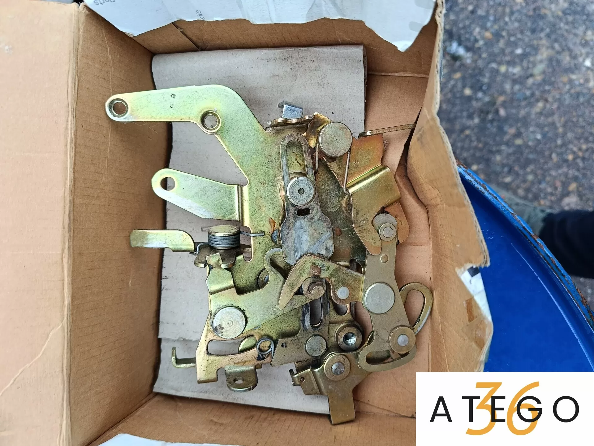 A9017301935 замок сдвижной двери Мерседес-Бенц Спринтер