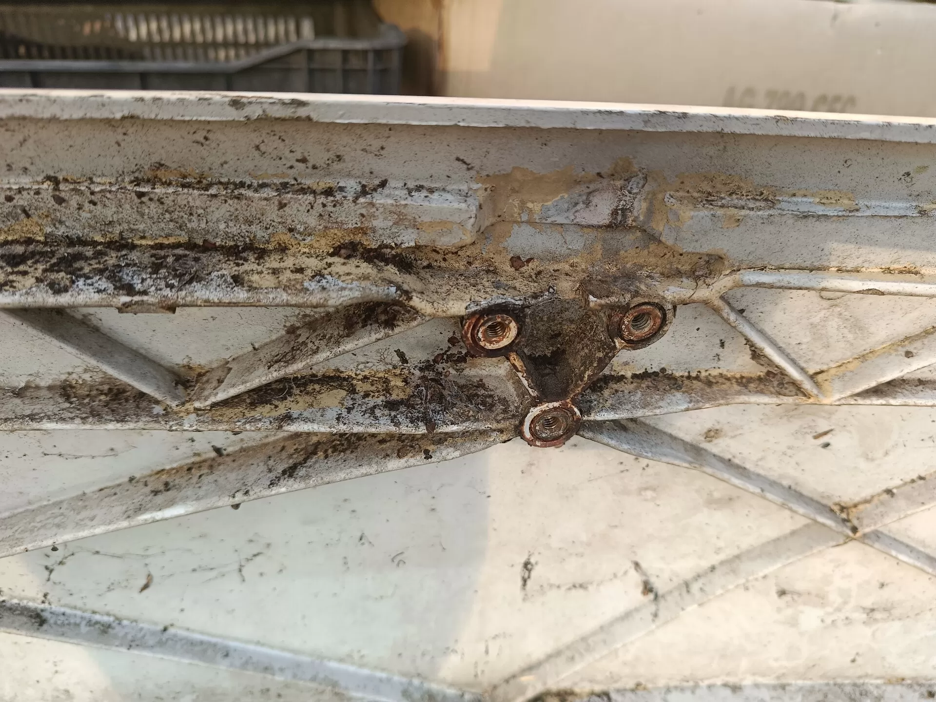 6737500002 капот передний Мермедес-Бенц-814