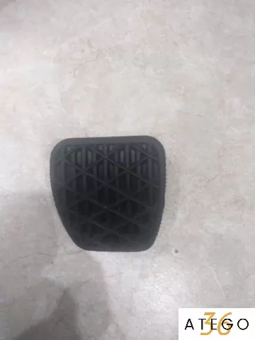 Накладка на педали сцепления и тормоза Mercedes-Benz Sprinter, VW Crafter