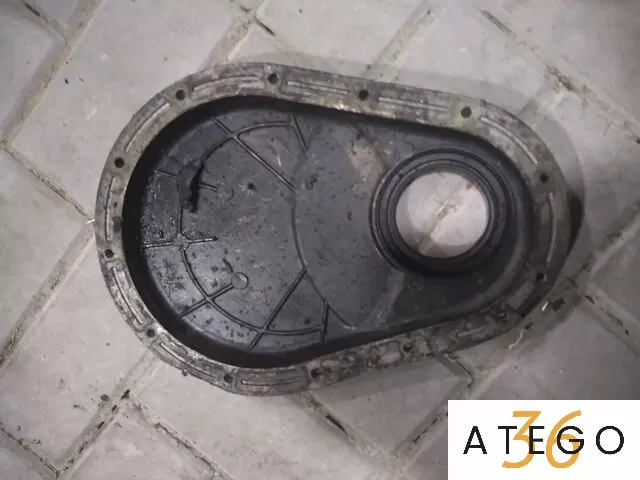 Крышка передняя двигателя OM364/OM366 Mercedes-Benz, б/у