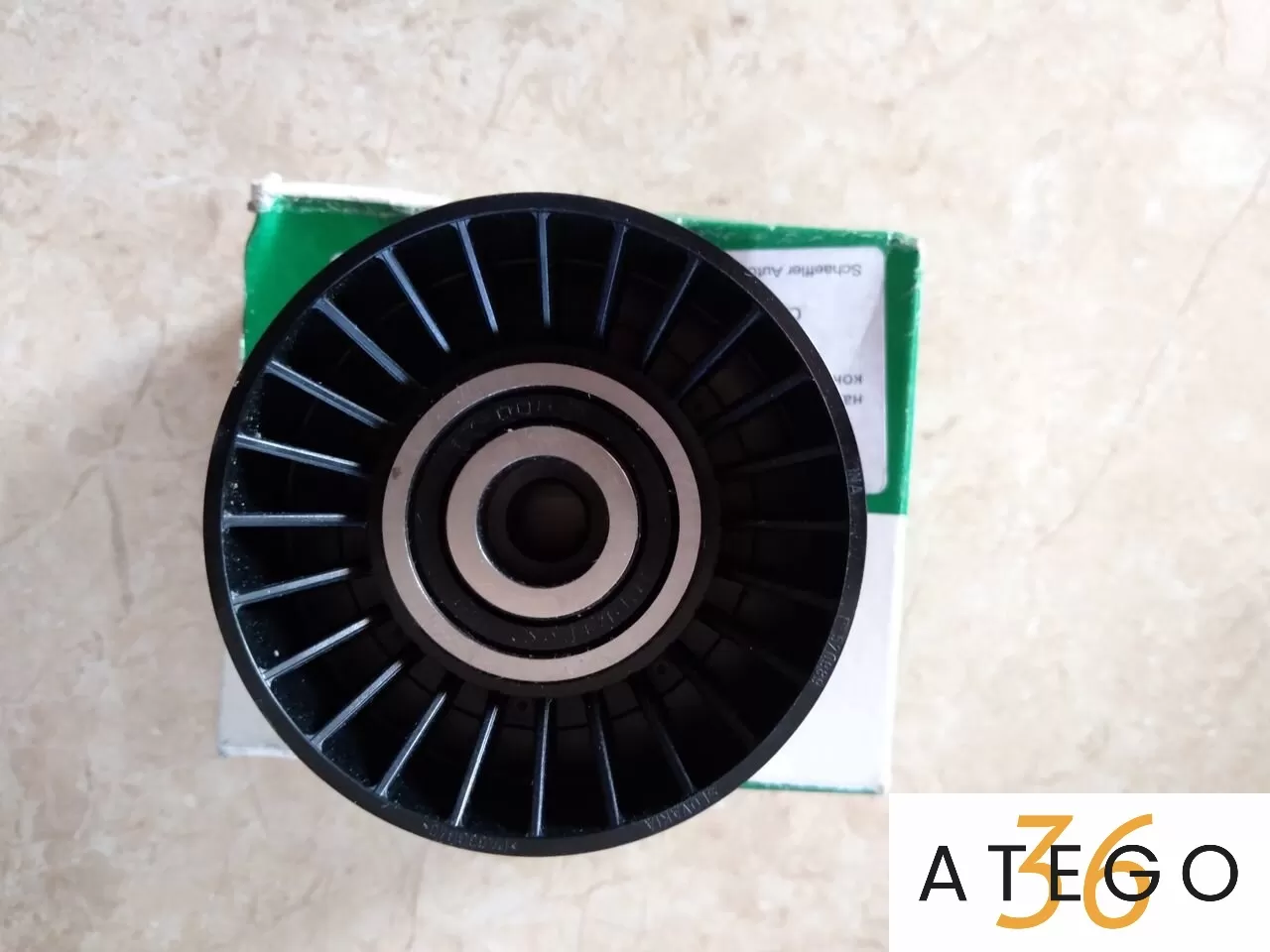 Паразитарный ролик натяжителя ремня Мерседес-Бенц