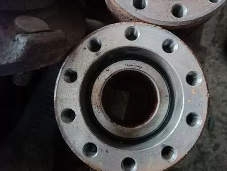 передняя ступица Мерседес-Бенц Атего 12 серии